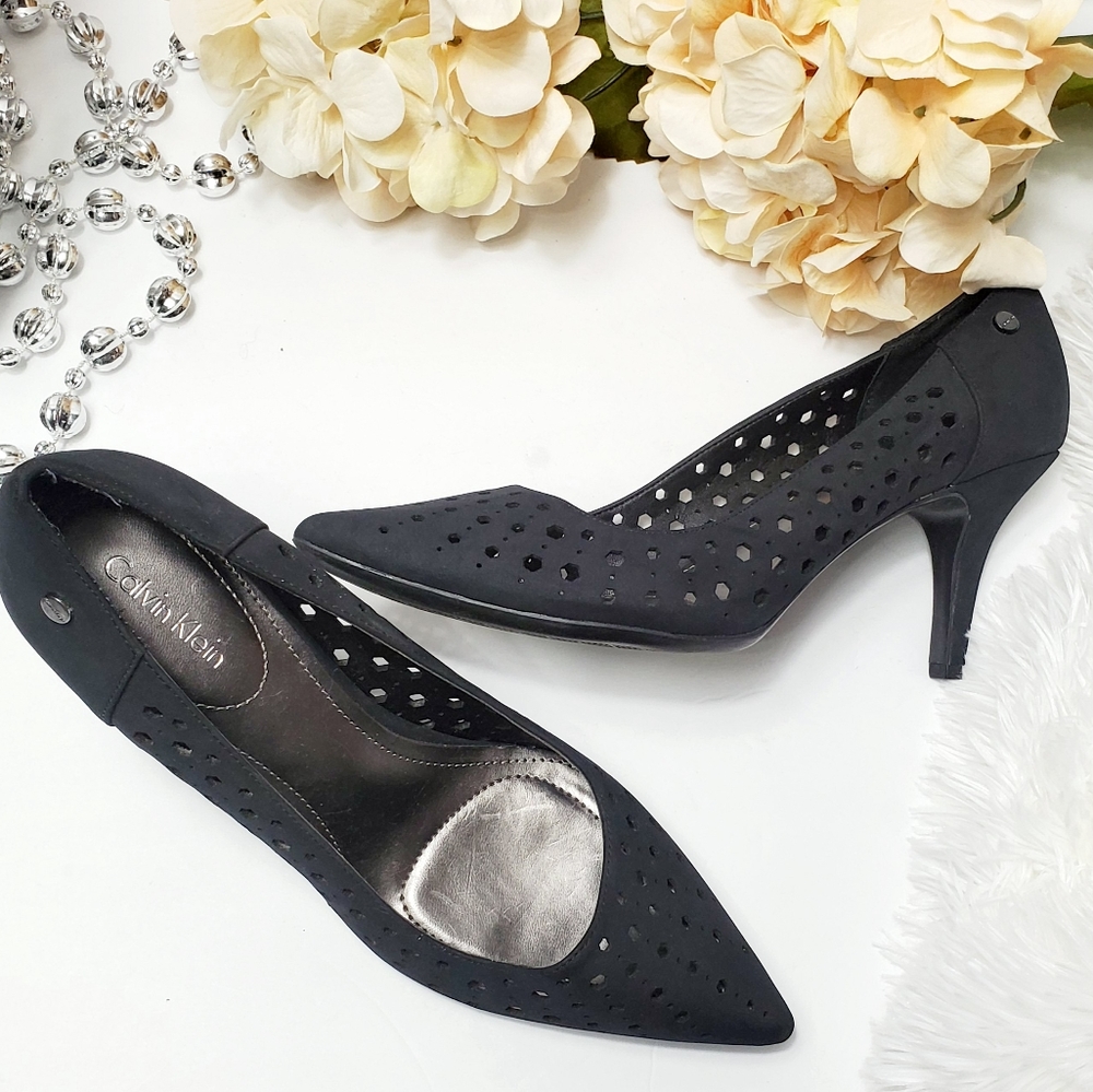 Calvin Klein black Pumps hells shoes size 9.5 M
